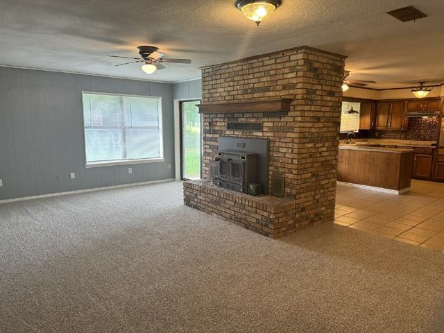 Foto del edificio - 719 Diana Ln