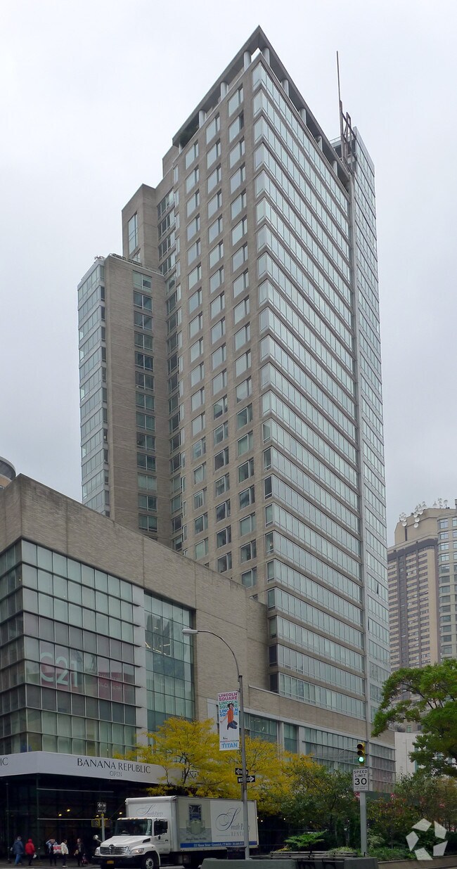 Foto del edificio - One Lincoln Square
