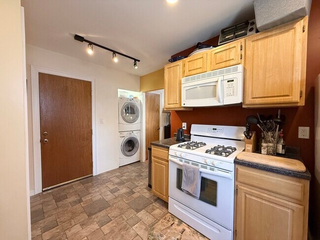 Foto del edificio - 295 Allston St