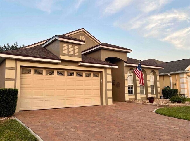 Foto del edificio - 15727 Markham Dr