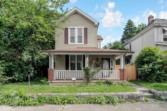 Building Photo - 570 Southwood Ave