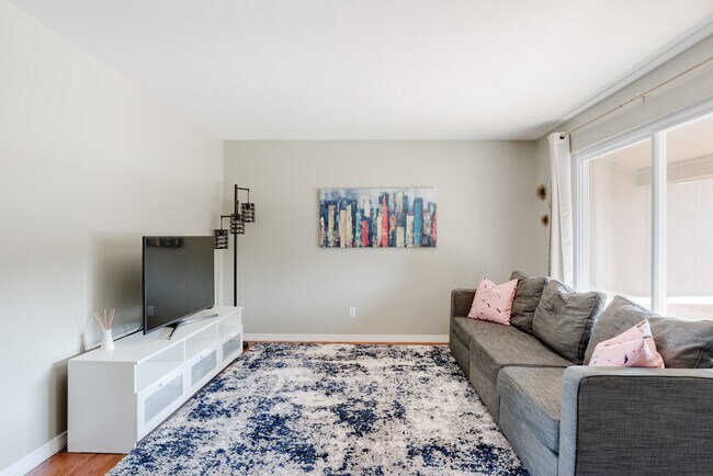 Foto del edificio - 8519 Ingalls Cir