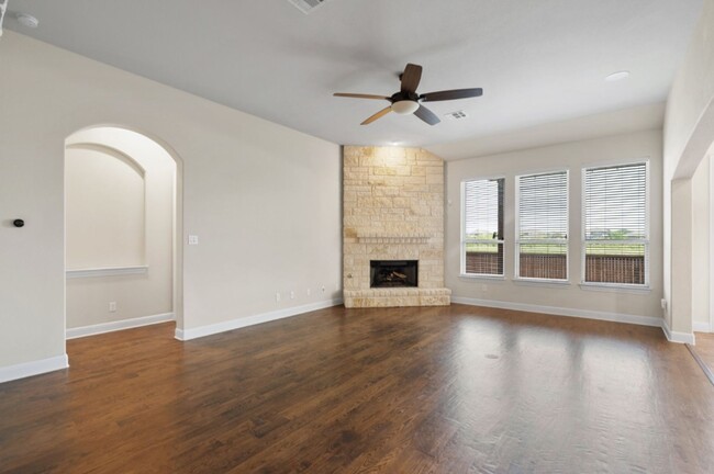 Building Photo - 432 Clear Springs Holw, Buda, Texas 78610