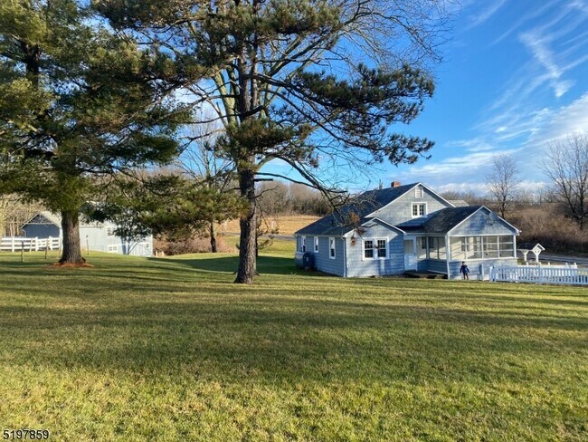 Building Photo - 508 Ridge Rd