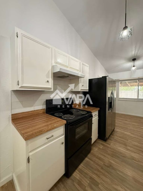 Foto del edificio - 13207 La Ventana St