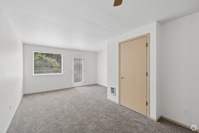 2 habitaciones, 1.5 baños - 900 pies cuadrados - Sala de estar - Rippling Brook Terrace