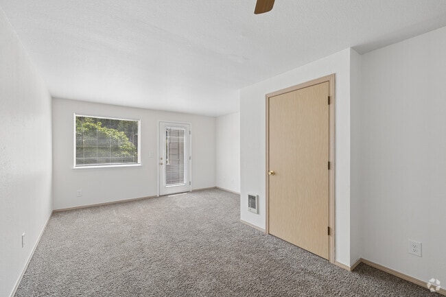 2BR, 1.5BA - 900SF - Living Room - Rippling Brook Terrace