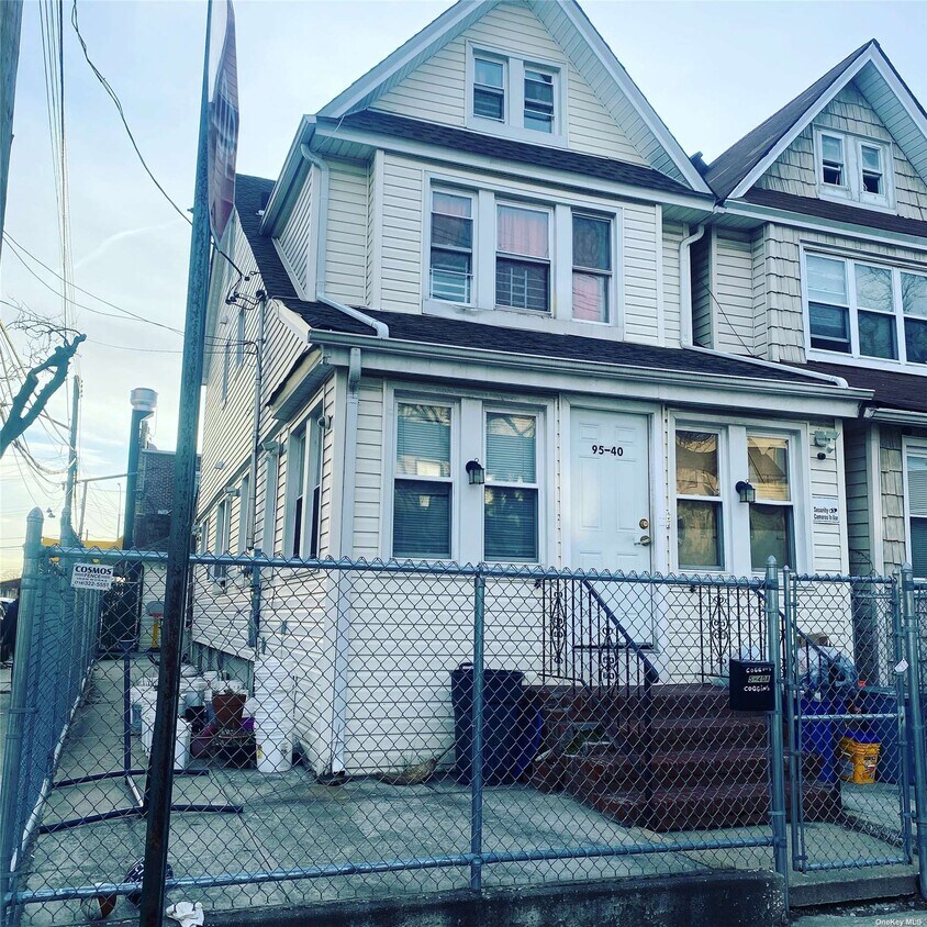 Primary Photo - 95-40 147th Pl