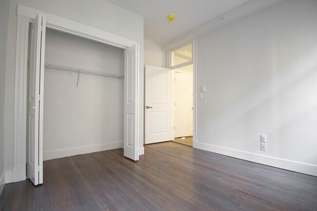 Foto del edificio - >>>Great 3 Bed in Fenway with Washer and Dryer!!