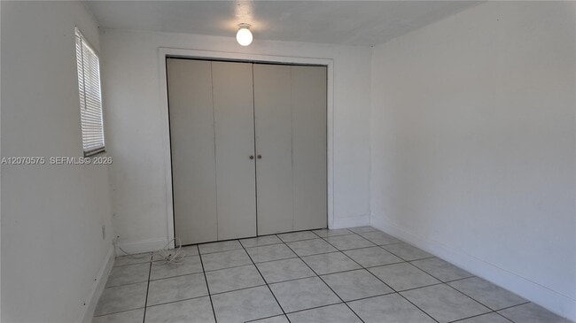 Foto del edificio - 9815 SW 51st Terrace