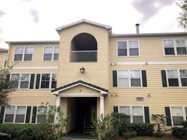 Move-In Ready Condo in Gated Equestrian Pa... - Move-In Ready Condo in Gated Equestrian Pa...