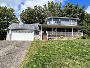 Building Photo - 18892 Orchard Ct