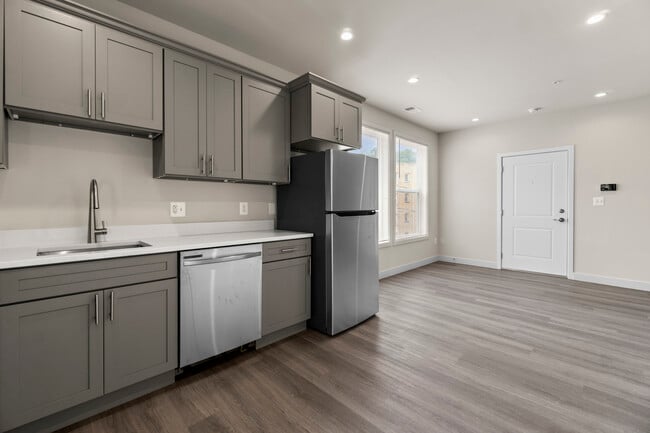 Building Photo - 1735 28th Street SE