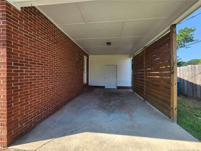 Foto del edificio - 5459 Plateau Rd