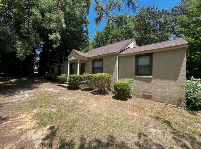 Building Photo - Home for Rent