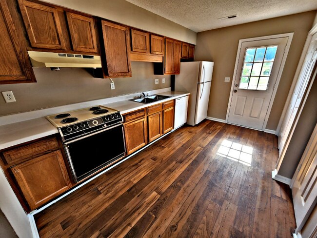 Foto del edificio - 4424 Torrance Dr NW
