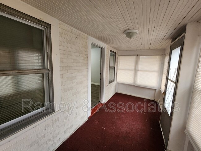 Photo - 1490 Clara Ave House