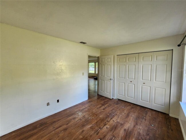 Building Photo - 5817 NW 23rd Terrace