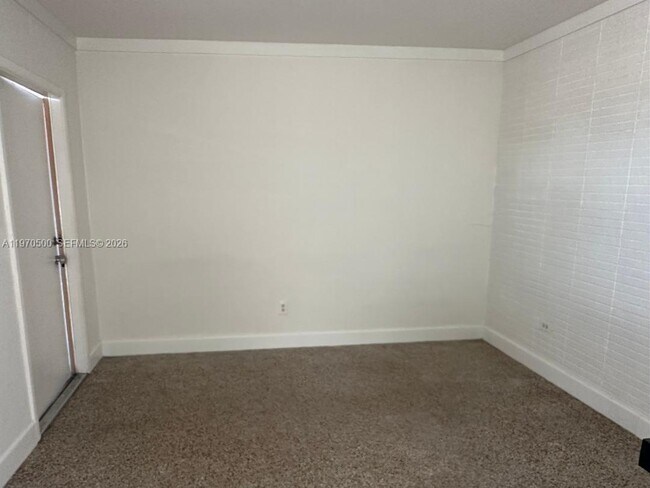 Foto del edificio - 186 NW 1st St