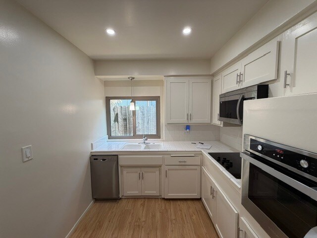 Foto del edificio - 1740 Huntington Dr