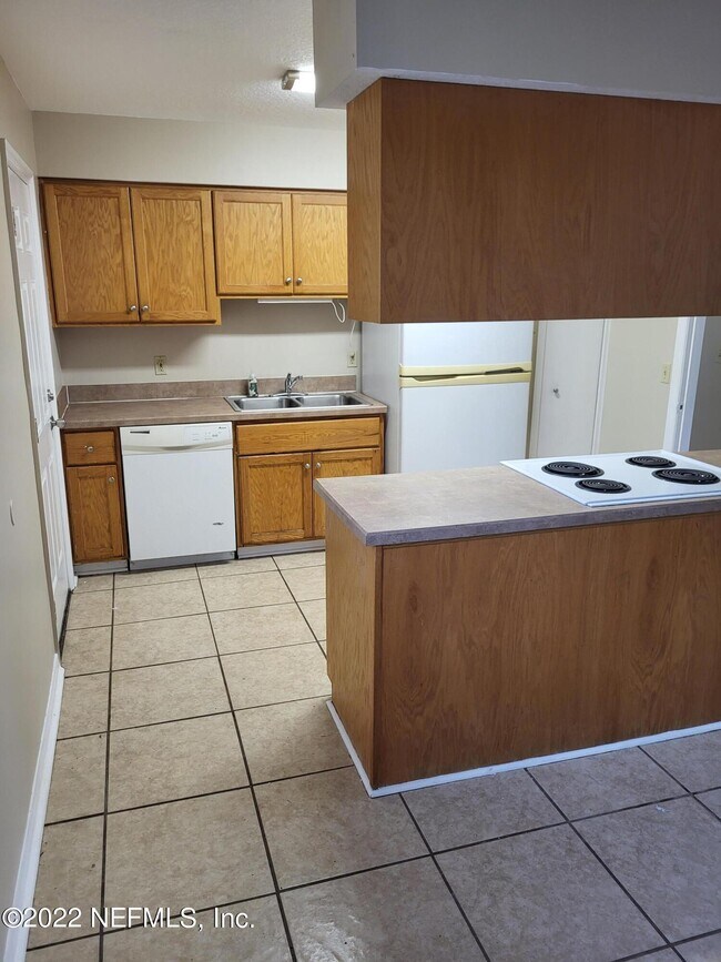 Foto del edificio - 3396 Green Oaks Ln