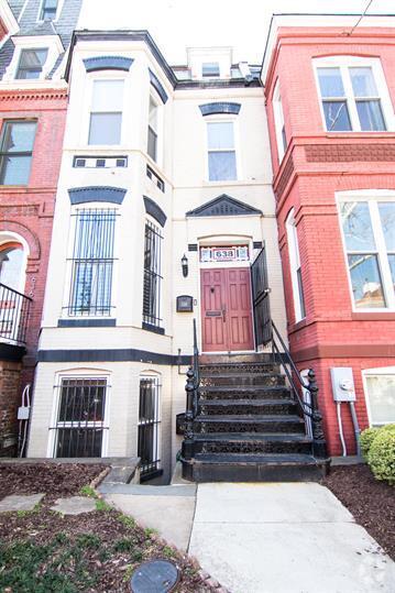 Building Photo - 638 Q St NW