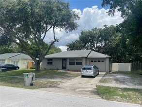Building Photo - 179 Moonbeam Rd