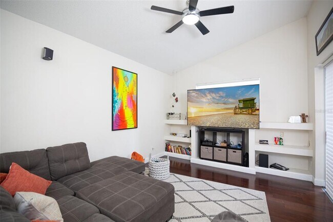 Foto del edificio - 4737 Chalfont Dr