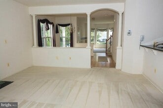 Building Photo - 14574 Crown Hollow Ct