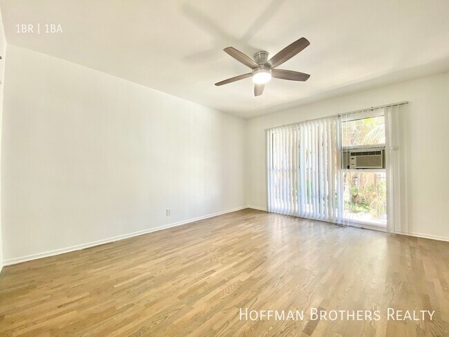 Foto del edificio - 1433 Hayworth Ave