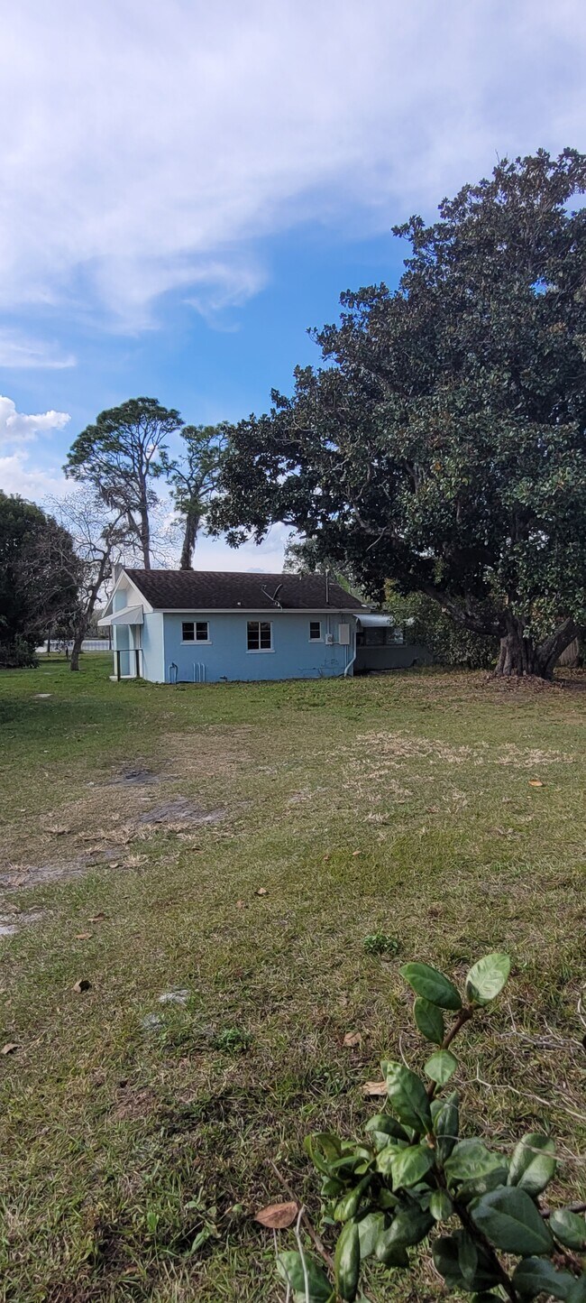 Foto del edificio - 834 Oberry Hoover Rd