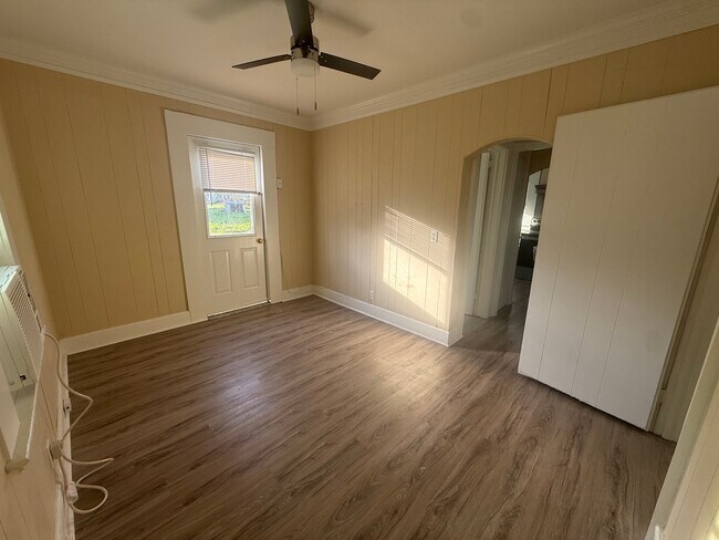 Foto del edificio - 2602 S Purvis Dr