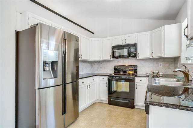 Foto del edificio - 1602 Stoneway Dr