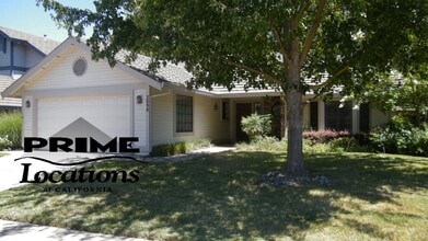 Building Photo - 2098 Roaring Camp Dr