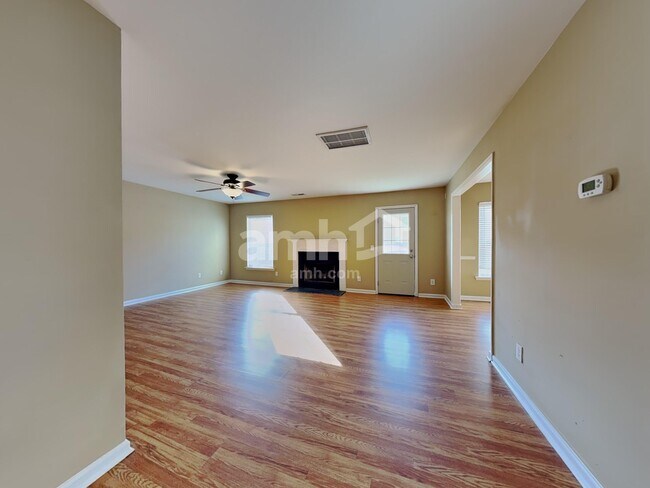 Foto del edificio - 836 Willow Bay Dr