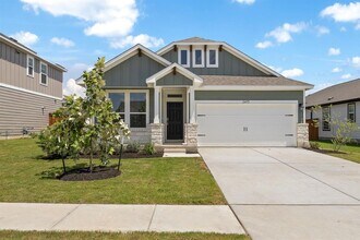 Building Photo - 2415 Ekvall Dr
