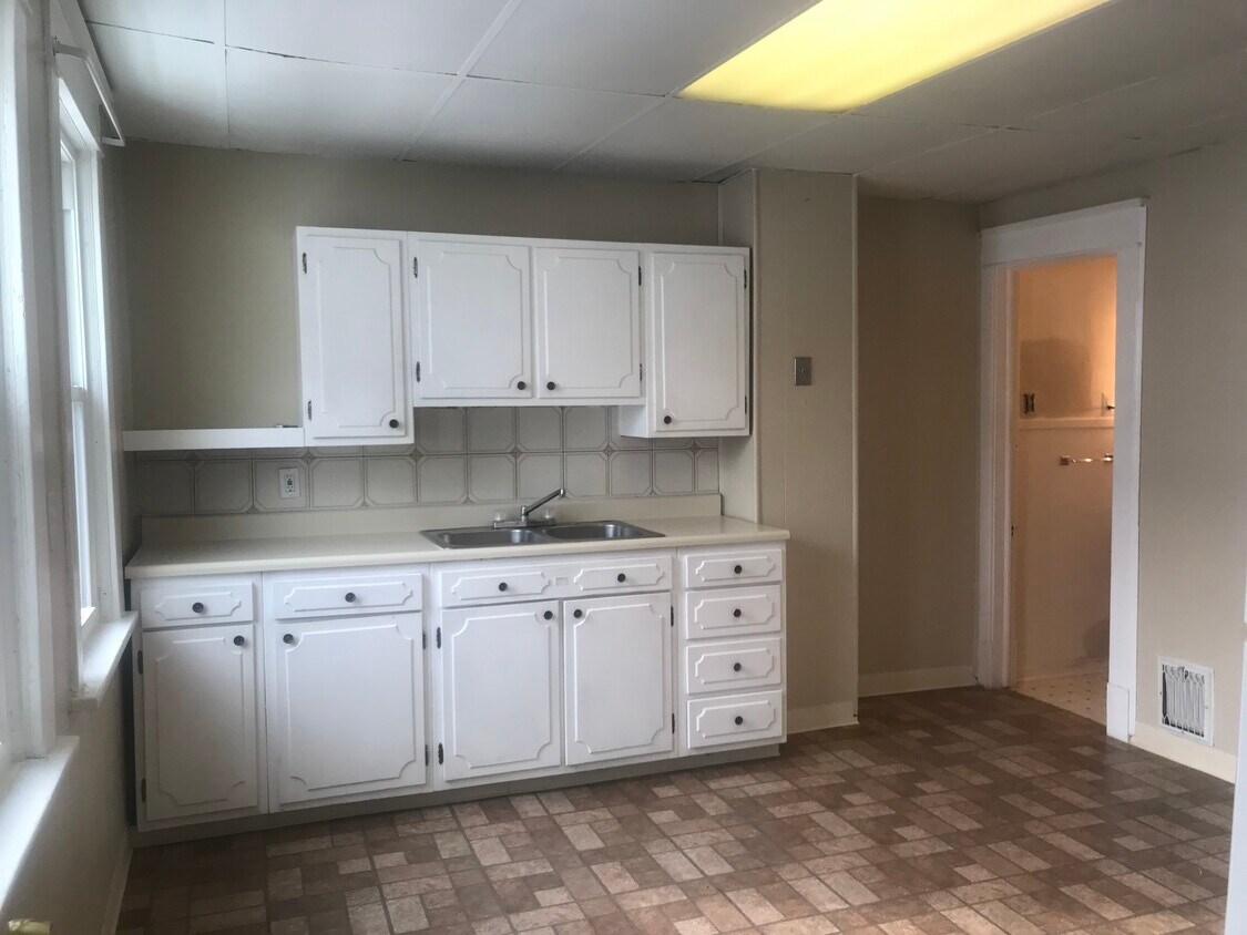 19 Muskingum St Unit 2, Depew, NY 14043 Apartments in Depew, NY