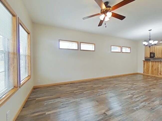 Living Room/Dining Room - 3309 Long Branch Ave