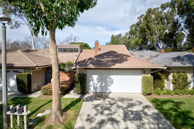 Primary Photo - 17211 Chestnut
