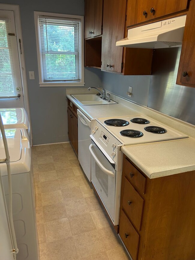 Photo - Greenville, 1BD, 1BD, 780SF House