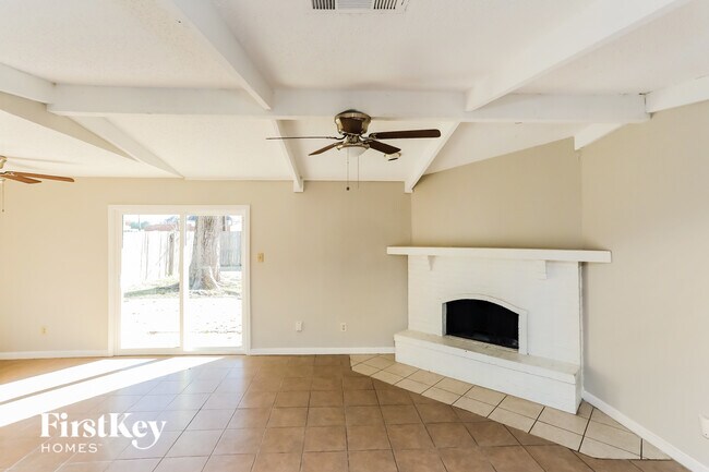 Building Photo - 1340 Virgie Joe Dr