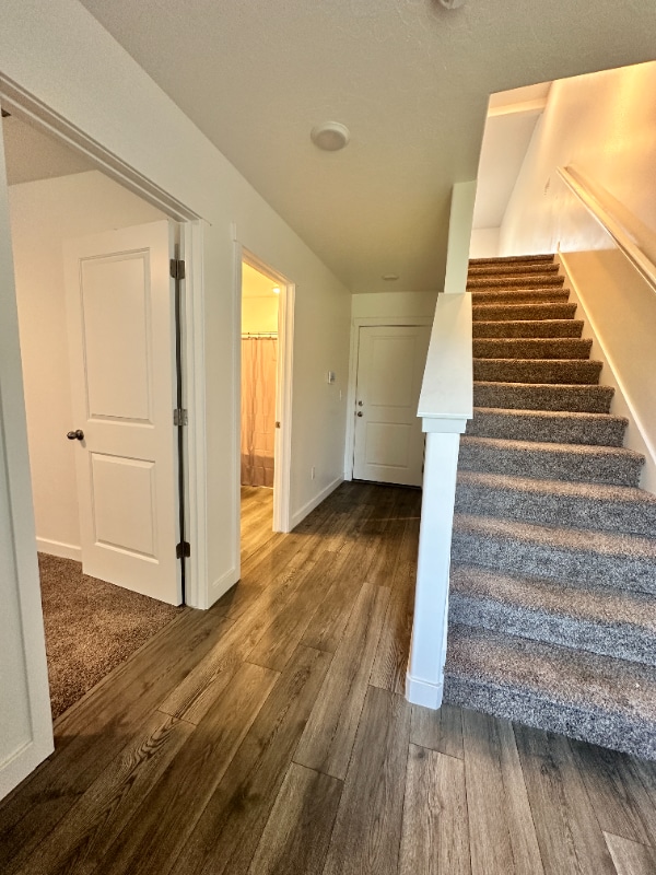 Building Photo - 1089 Waterway Ln