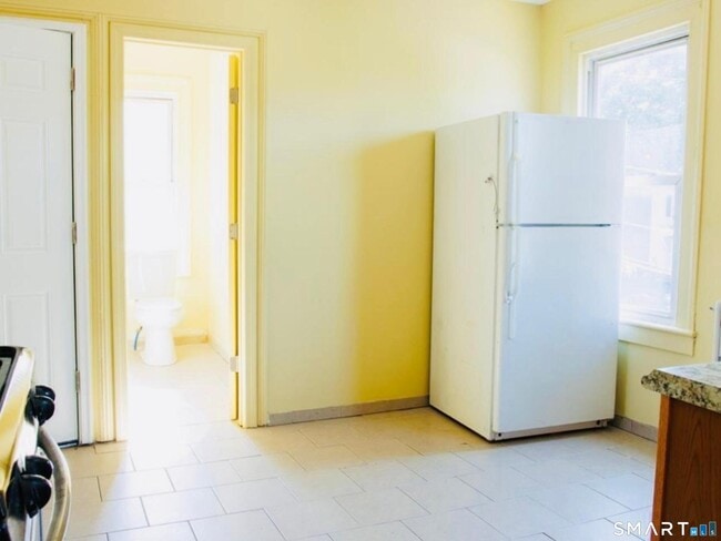 Foto del edificio - 250 Orange St