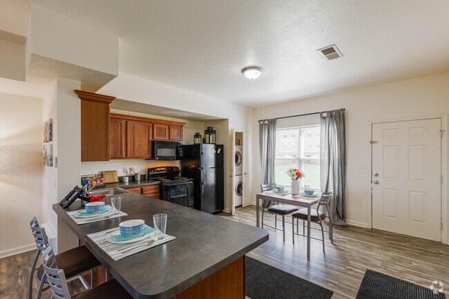 Interior Photo - The Heights at Slippery Rock - Near SRU