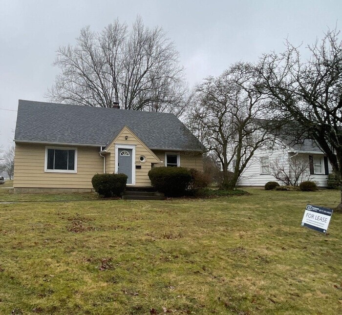 Primary Photo - NOW AVAILABLE! - 2720 S SCHENLEY AVE, YOUN...