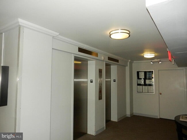 Building Photo - 2030 F St NW