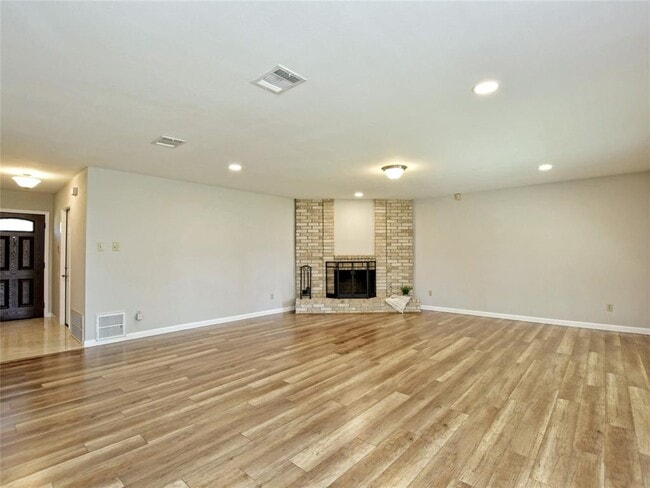 Building Photo - 11017 Prairie Dove Cir