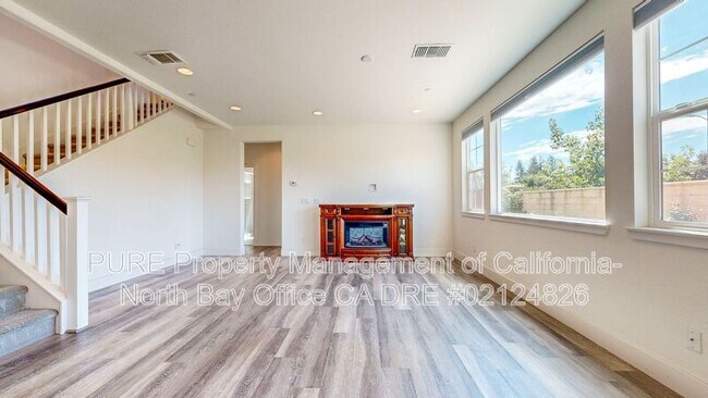 Foto del edificio - 5441 Kaitlyn Pl