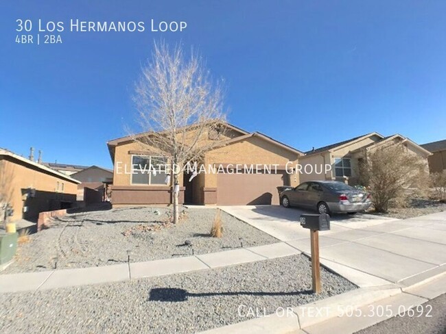 Building Photo - Spacious 4 Bedroom Los Lunas Home. Open la...