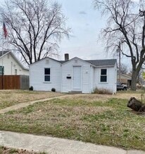 Building Photo - 2400 Bryan Ave